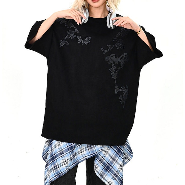 グラフィックアウトラインルーズシルエットTシャツ 2col R01692