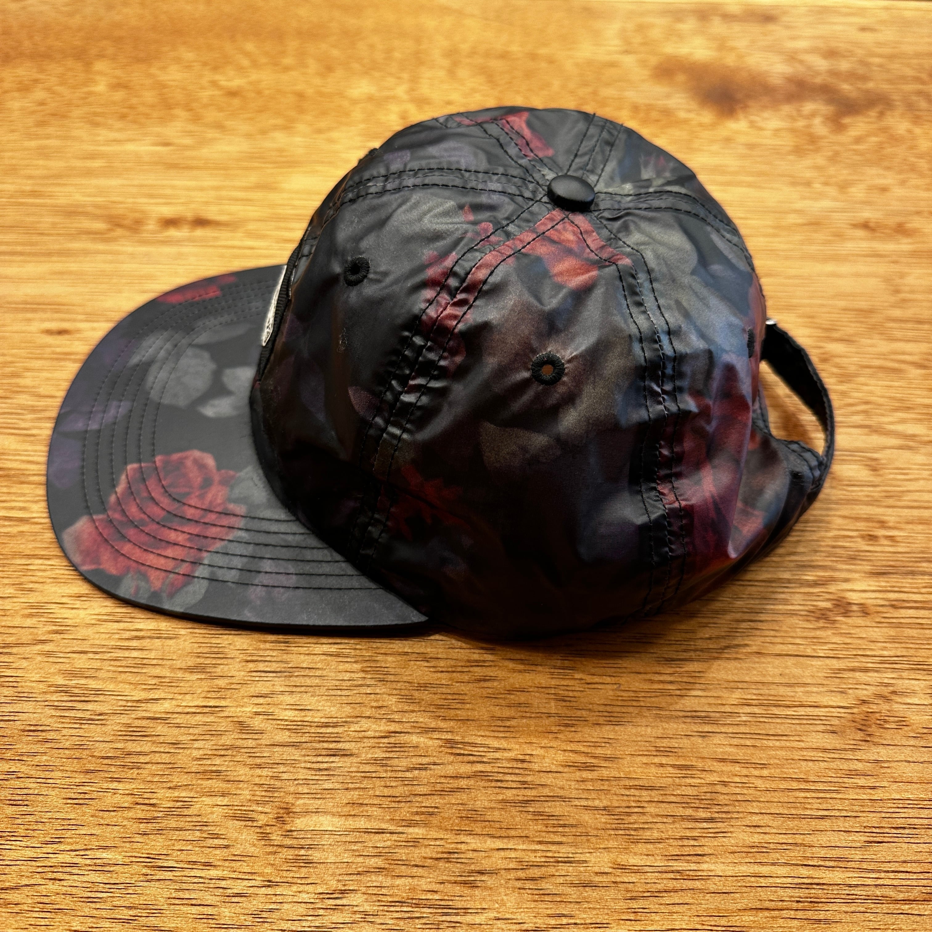 SUPREME×STONE ISLAND LAMY 6-PANEL CAP | safarionline