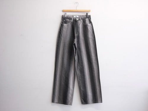 REVERBERATE” GRADATION DENIM PANTS (BAGGY)BLACK”
