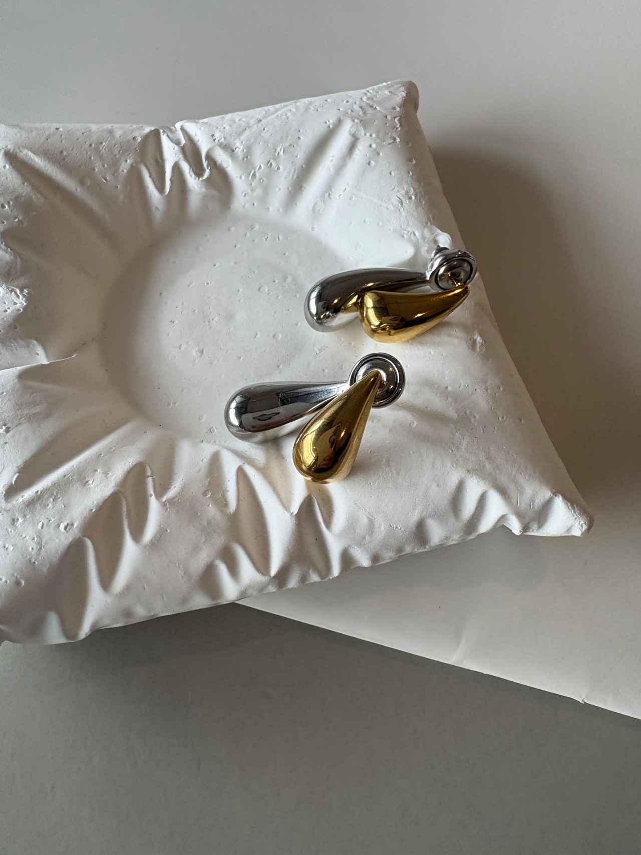 アートラインミックスピアス