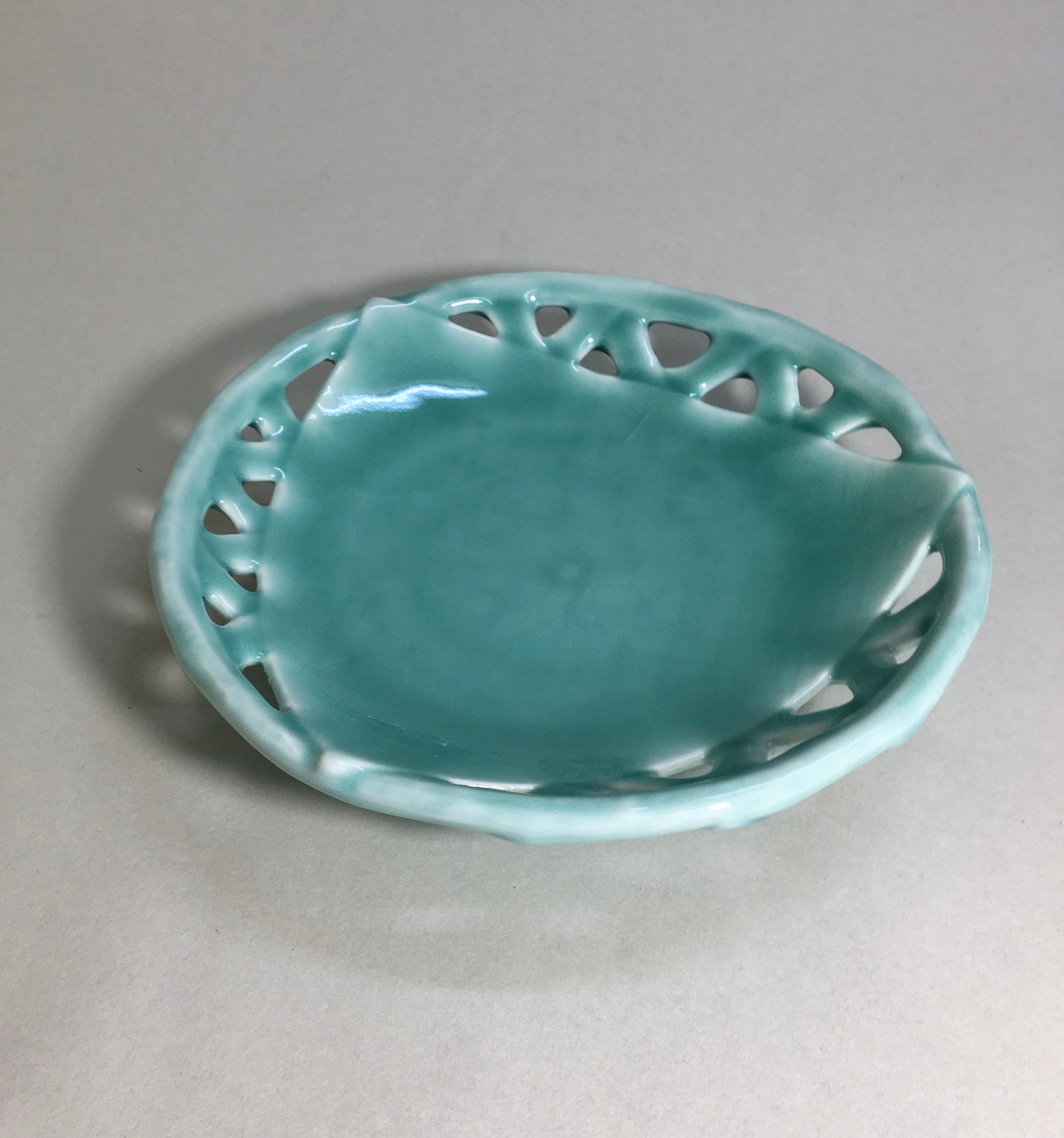 ☆有田焼 青磁 尺2寸皿 | Cross Border Merchandising