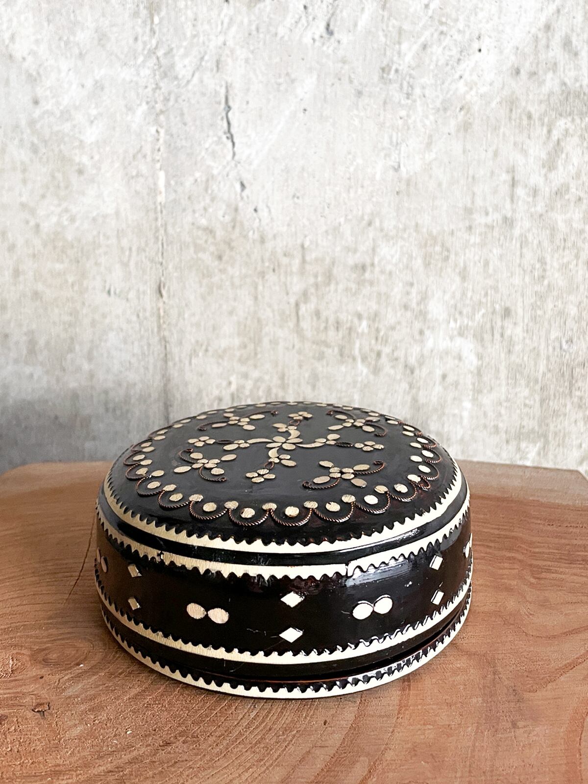Myanmar／Lacquered bamboo box | 333 & tay - Delivery Service