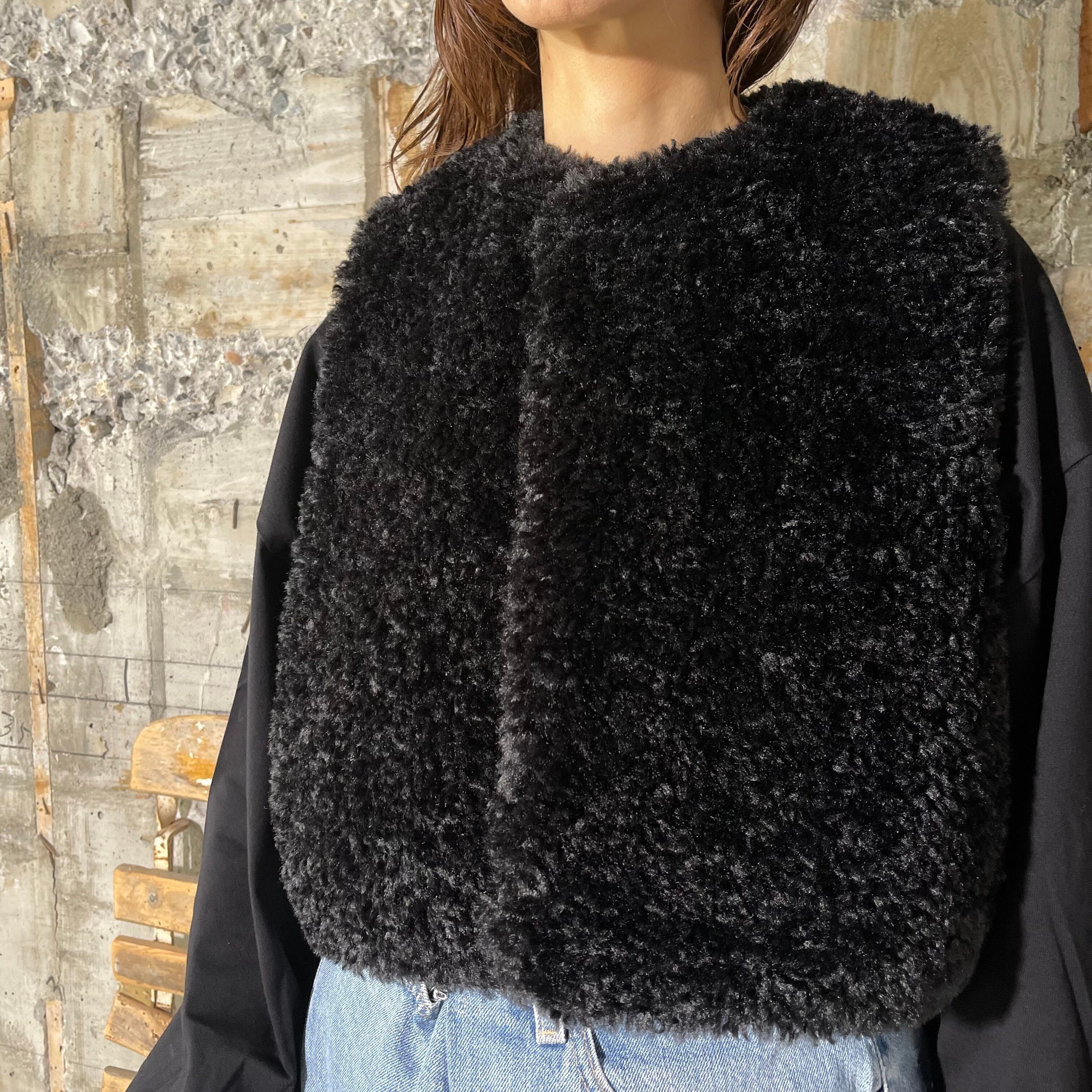 HYKE FAUX SHEARLING CROPPED VEST ハイク ベスト