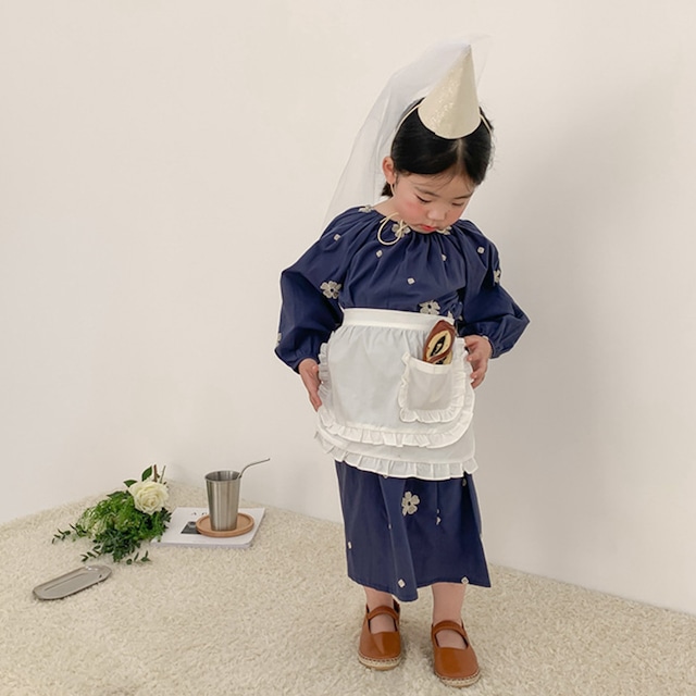 【3.7即納BABY&KID】秋新作韓国風刺繍ワンピース＆腹掛けセット