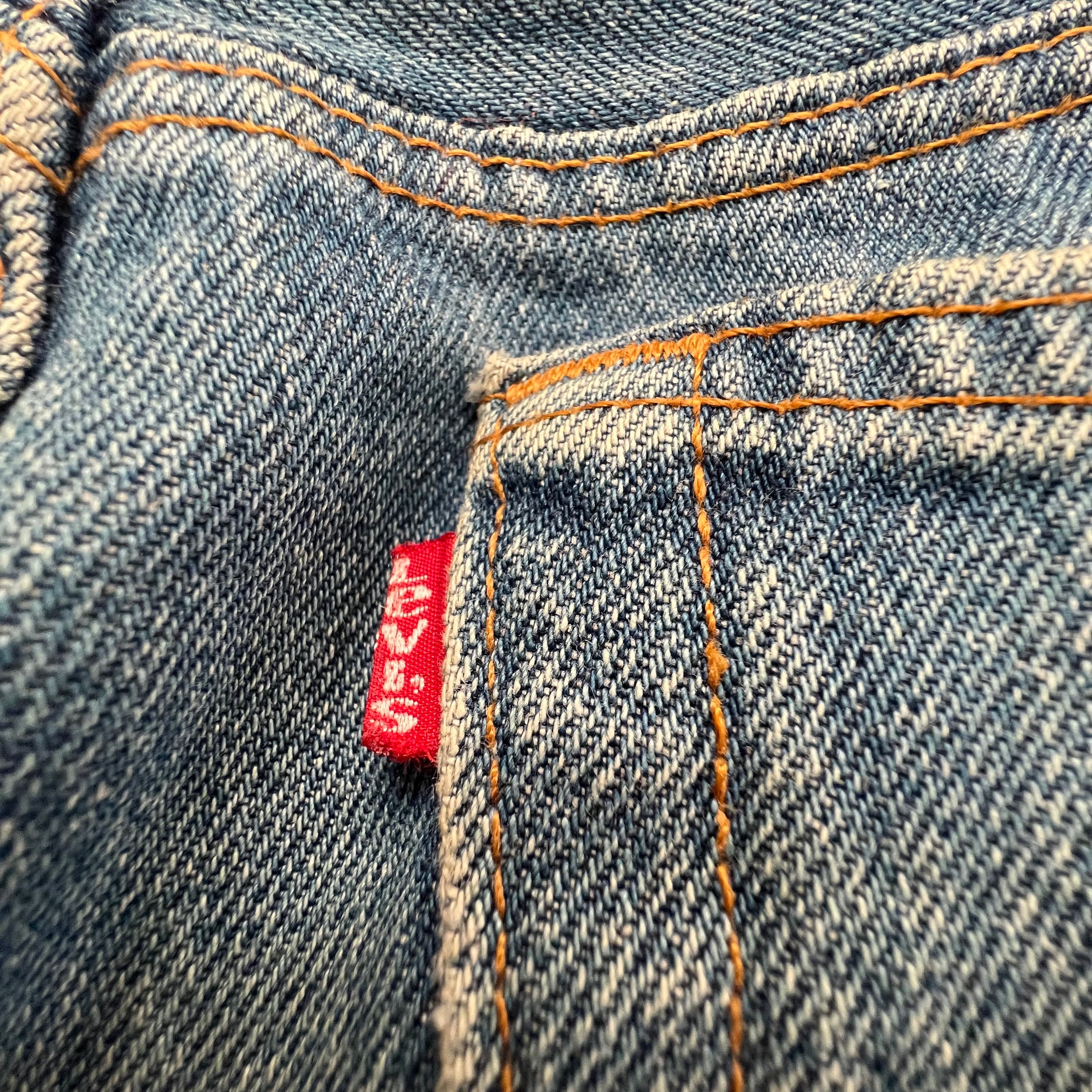 旧古着デニムパンツLEVI’S 90s 501xx グランジ ダメージ デニム リーバイス