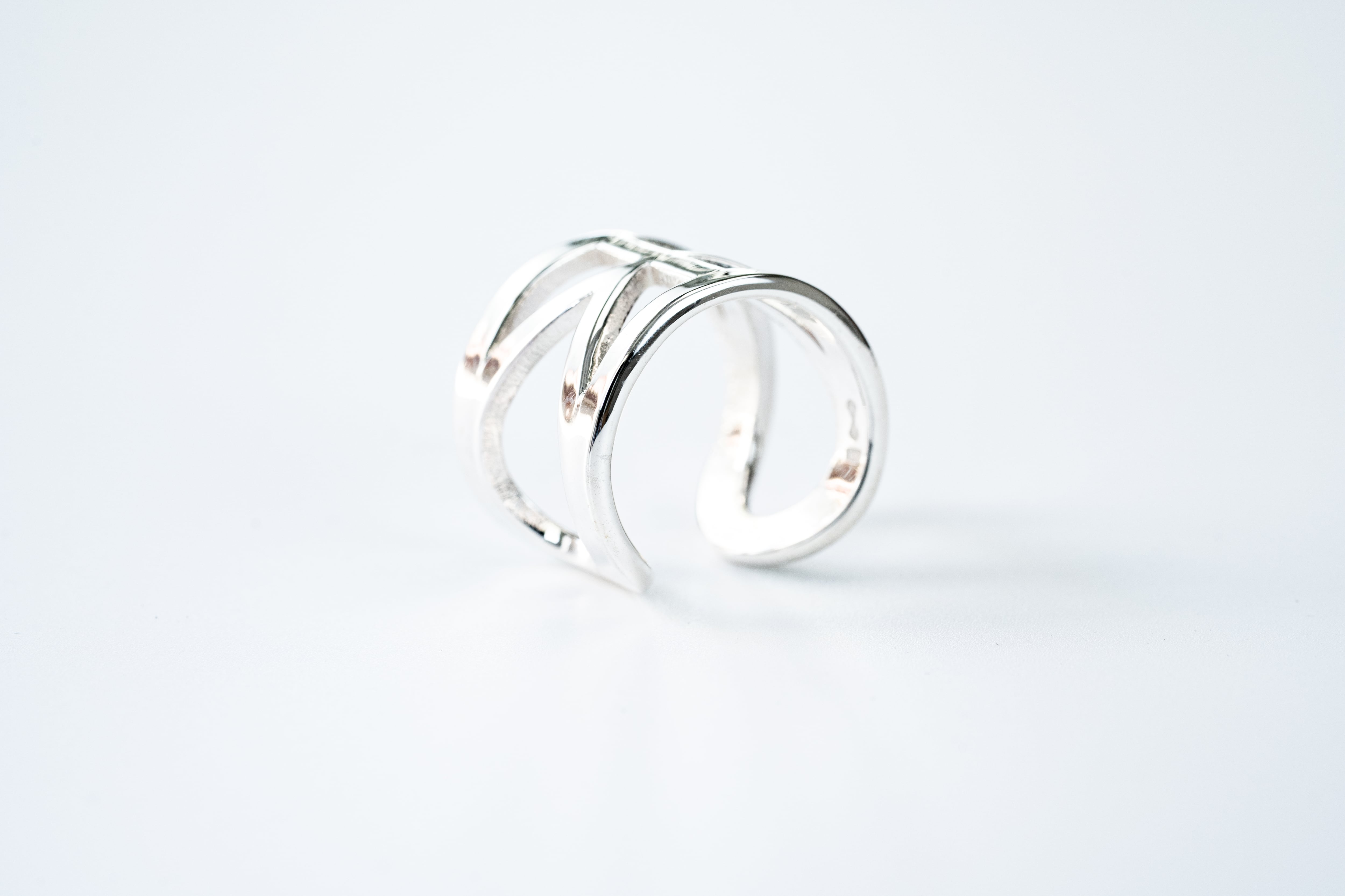 R-054 See through Mobius ring | WAKAN SILVER SMITH online store