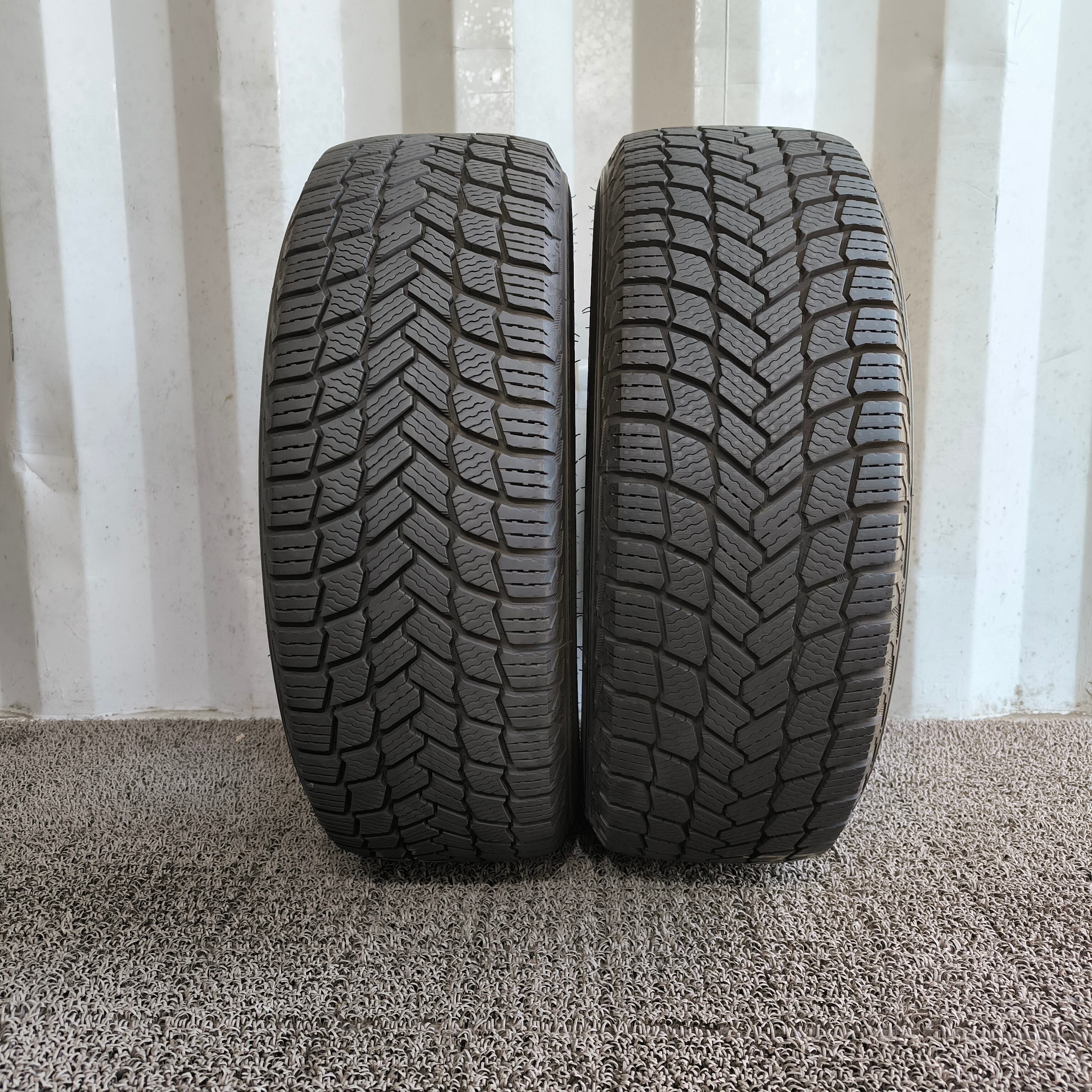 205/55R16 94H MICHELIN X-ICE SNOW ミシュランエックスアイススノー