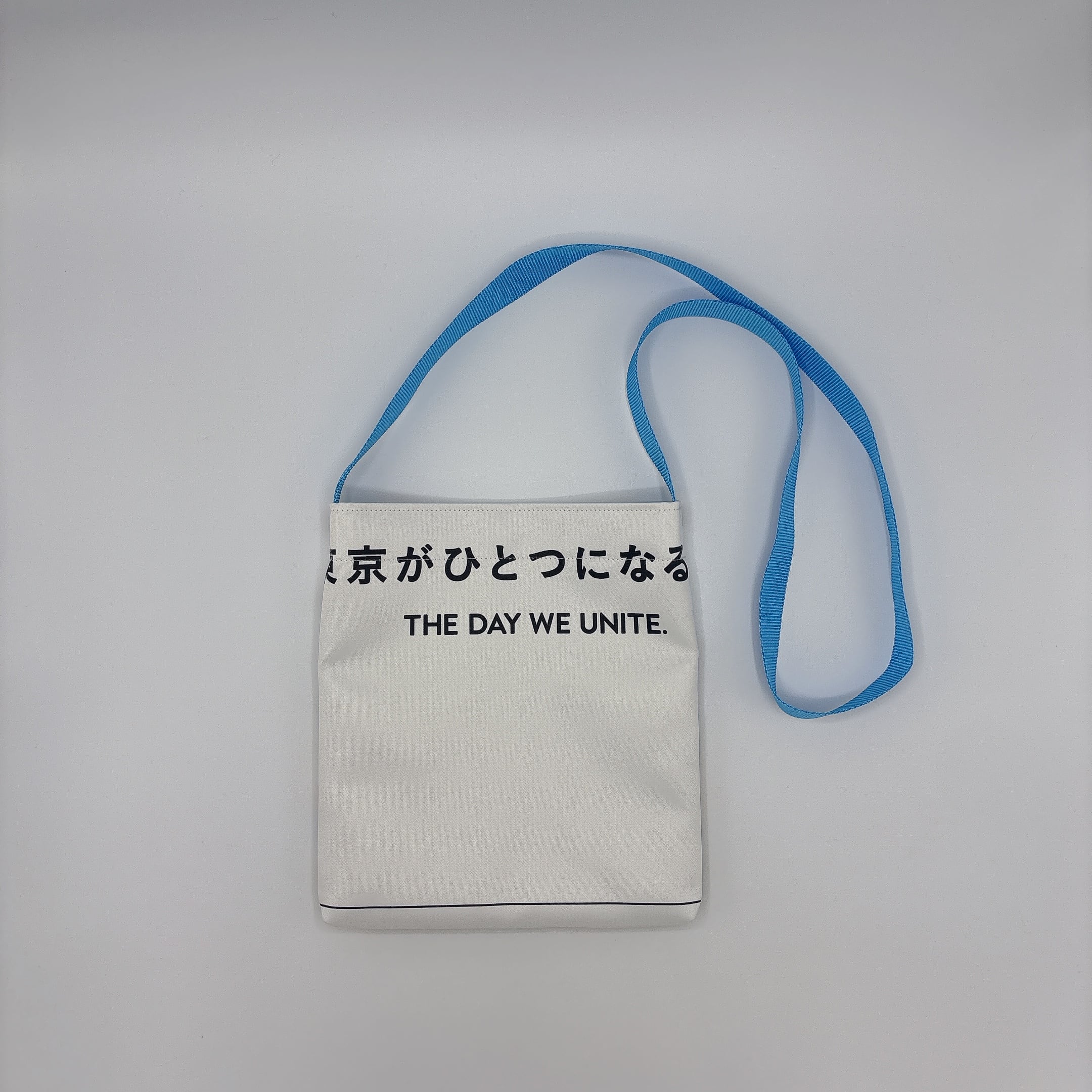 東京マラソン2025フラッグアップサイクルグッズ（サコッシュ） | TOKYO