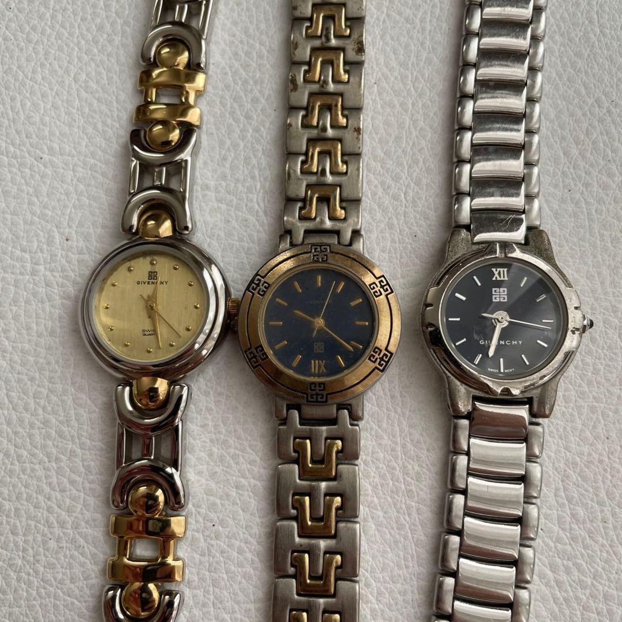 GIVENCHY 腕時計　セット　【ジャンク品】