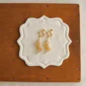 3,4月限定カラー「シャンパンゴールドシリーズ」律の風(りちのかぜ)小枝耳飾り ワイヤーアクセサリー