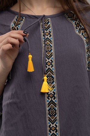ウクライナ刺繍ヴィシヴァンカ　手刺繍　レディース・フリーサイズ