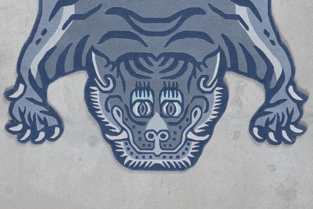 Tibetan Tiger Rug 《Lサイズ•ウール・オリジナル3・アッシュグレー368》チベタンタイガーラグ