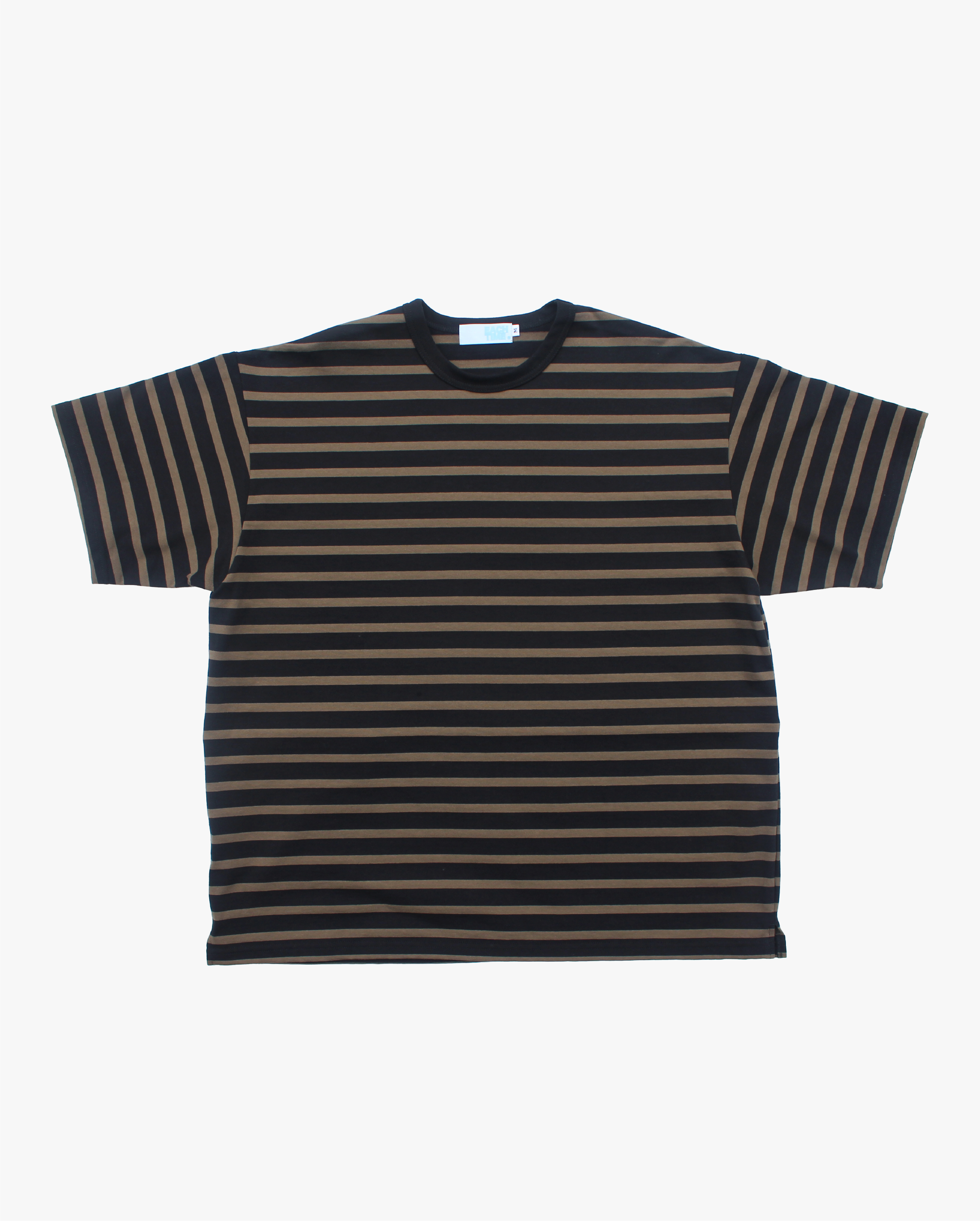 EACHTIME. BORDER T-SHIRT BLACK/OLIVE