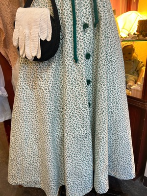 40's50's green flower dress