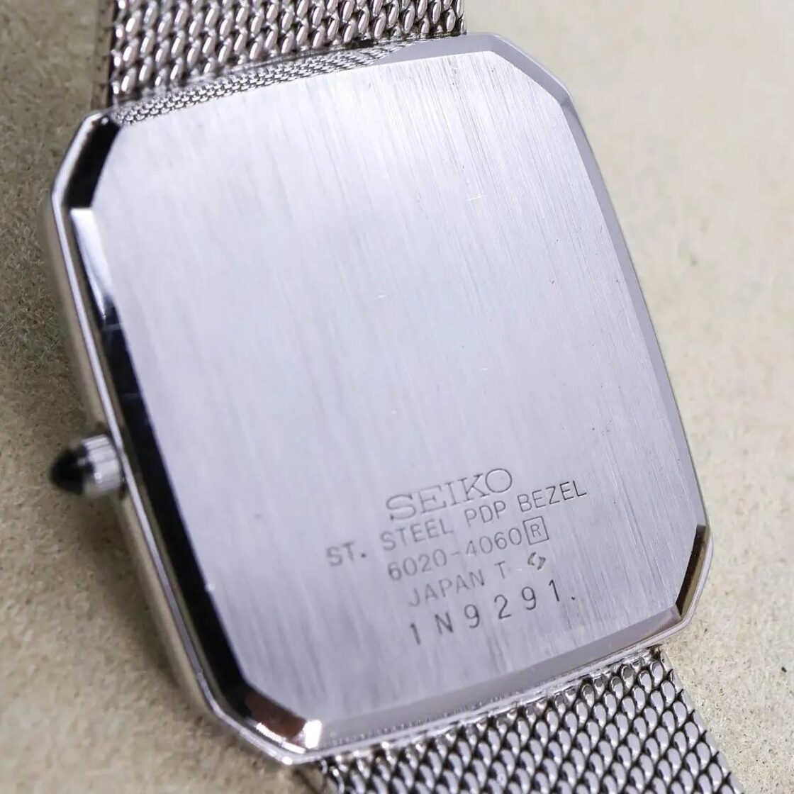 ◇希少 稼働 SEIKO Dolce 腕時計 一体型 スクエア 新品電池 a | Pay ID