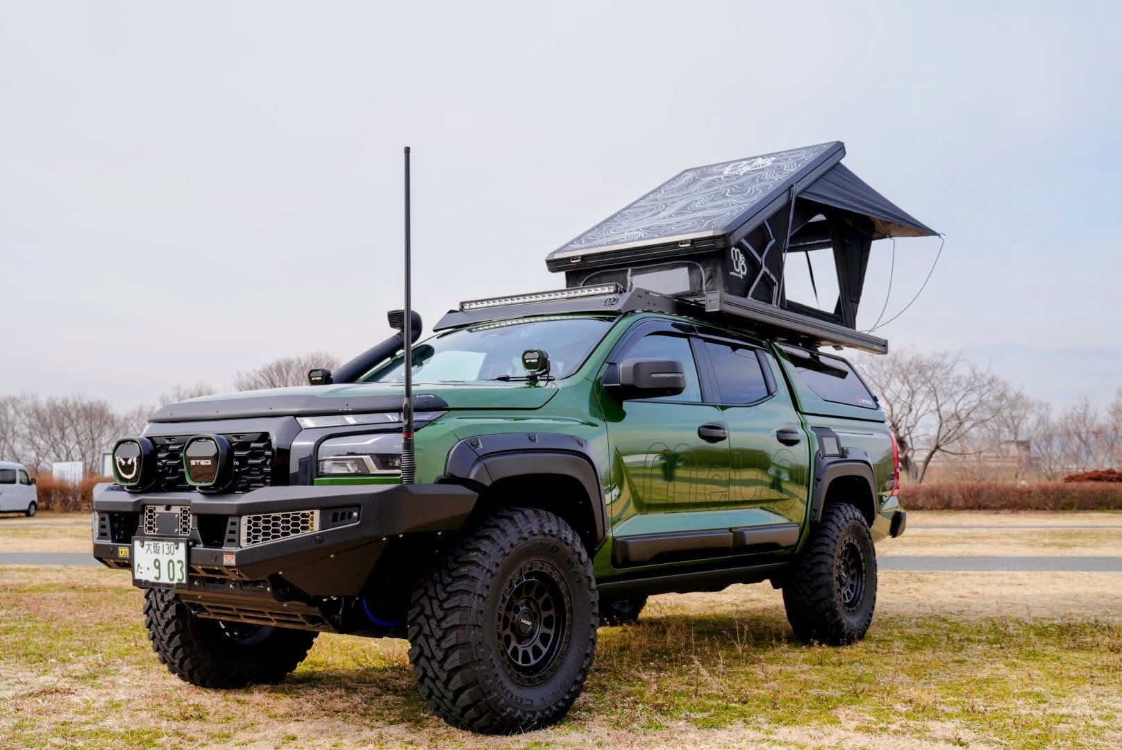 ポップアップ式 ルーフテントＢ型 160 Roof top tent foot-up ルーフトップテント フットアップ【受注生産品