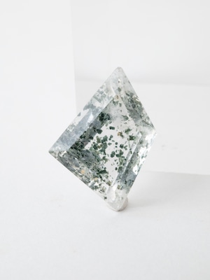 トレモライトインクォーツ - a07