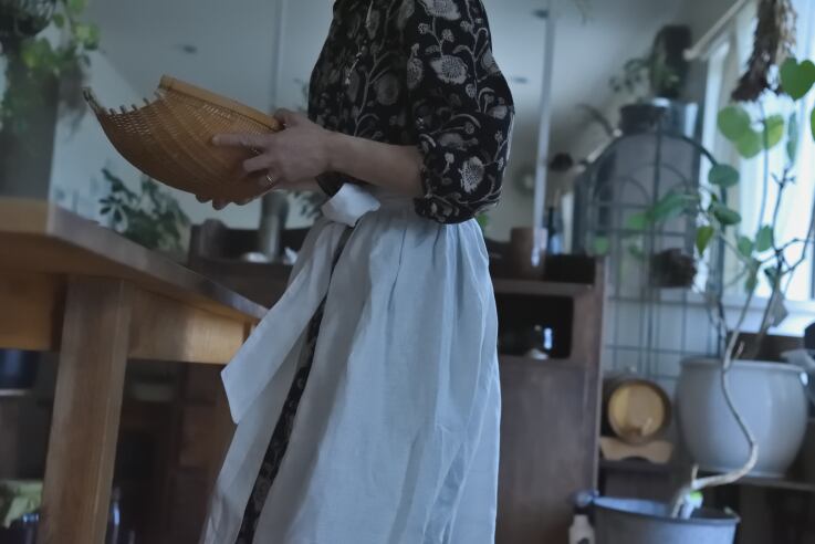 リネンギャザーエプロン | tita