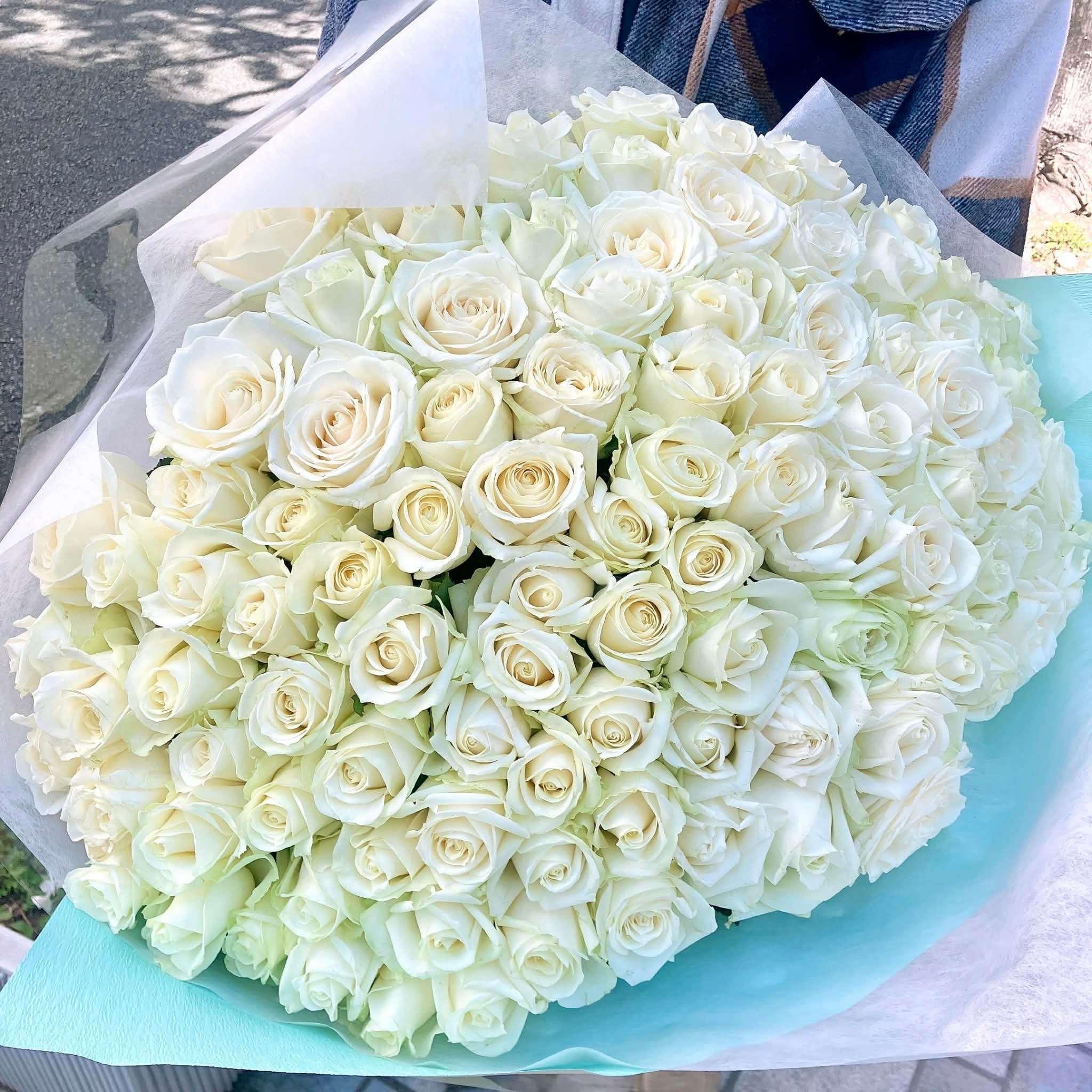 赤バラ40本かすみ草の花束 /ギフト/プレゼント/バラ/赤/発表会/誕生日