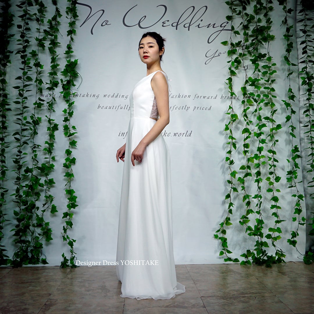 オーダー制作】ウエディングドレス 上半身バック透けレース編み上げ