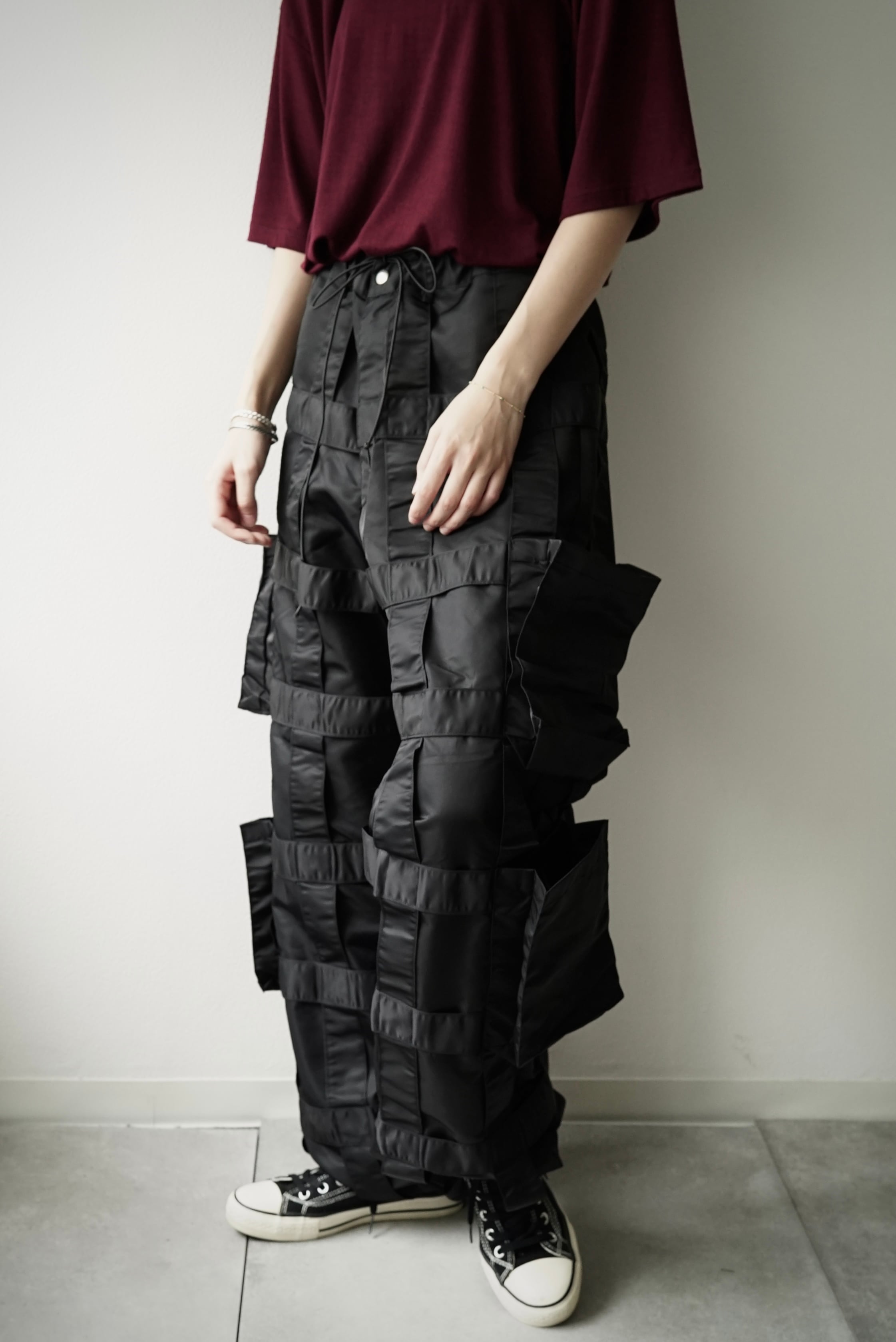 パンツ Re-Nylon 3 stripes techno cargo pants パンツ Re-Nylon 3 stripes techno cargo pants パンツ Re-Nylon 3