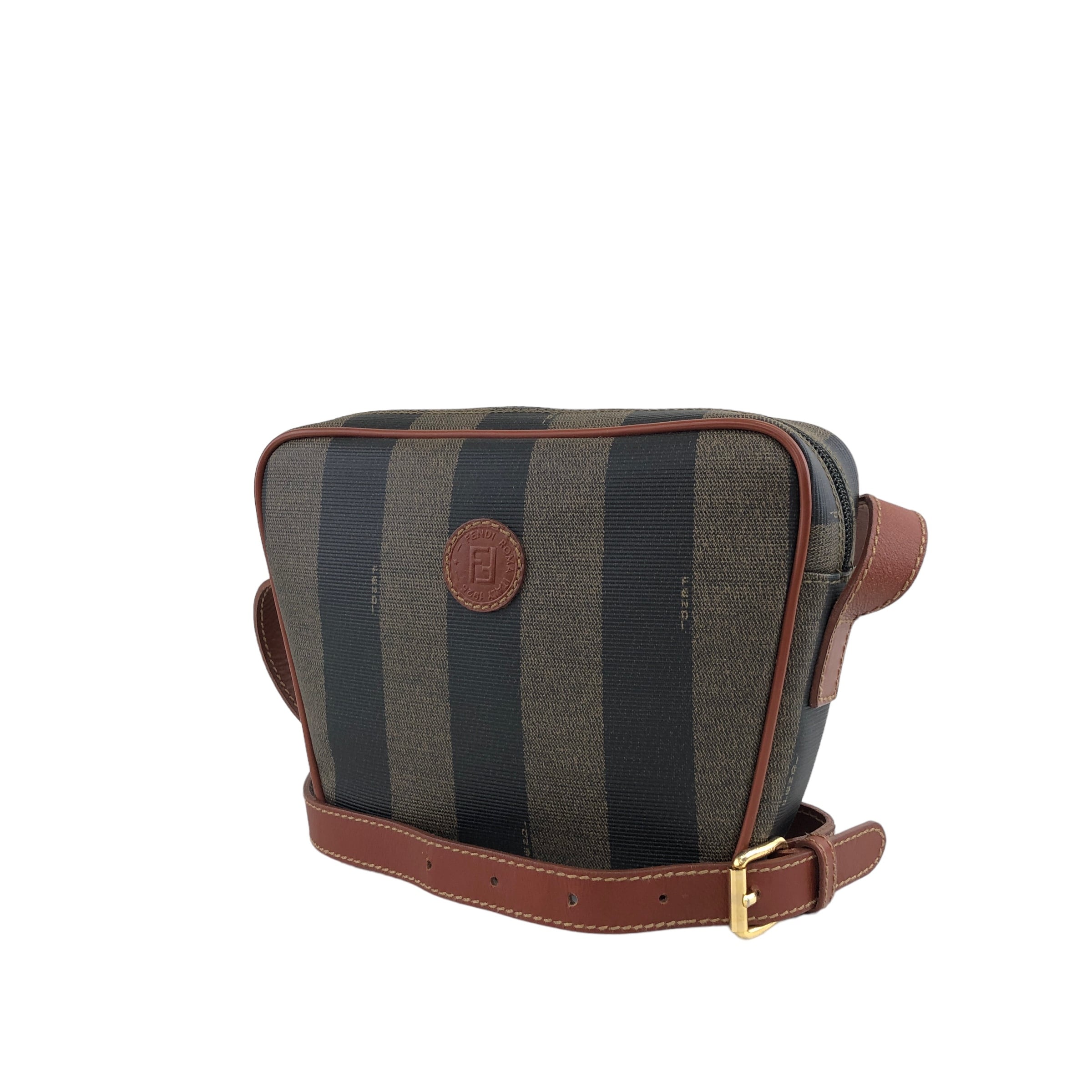 FENDI フェンディ ぺカン FFロゴ PVC レザー ショルダーバッグ