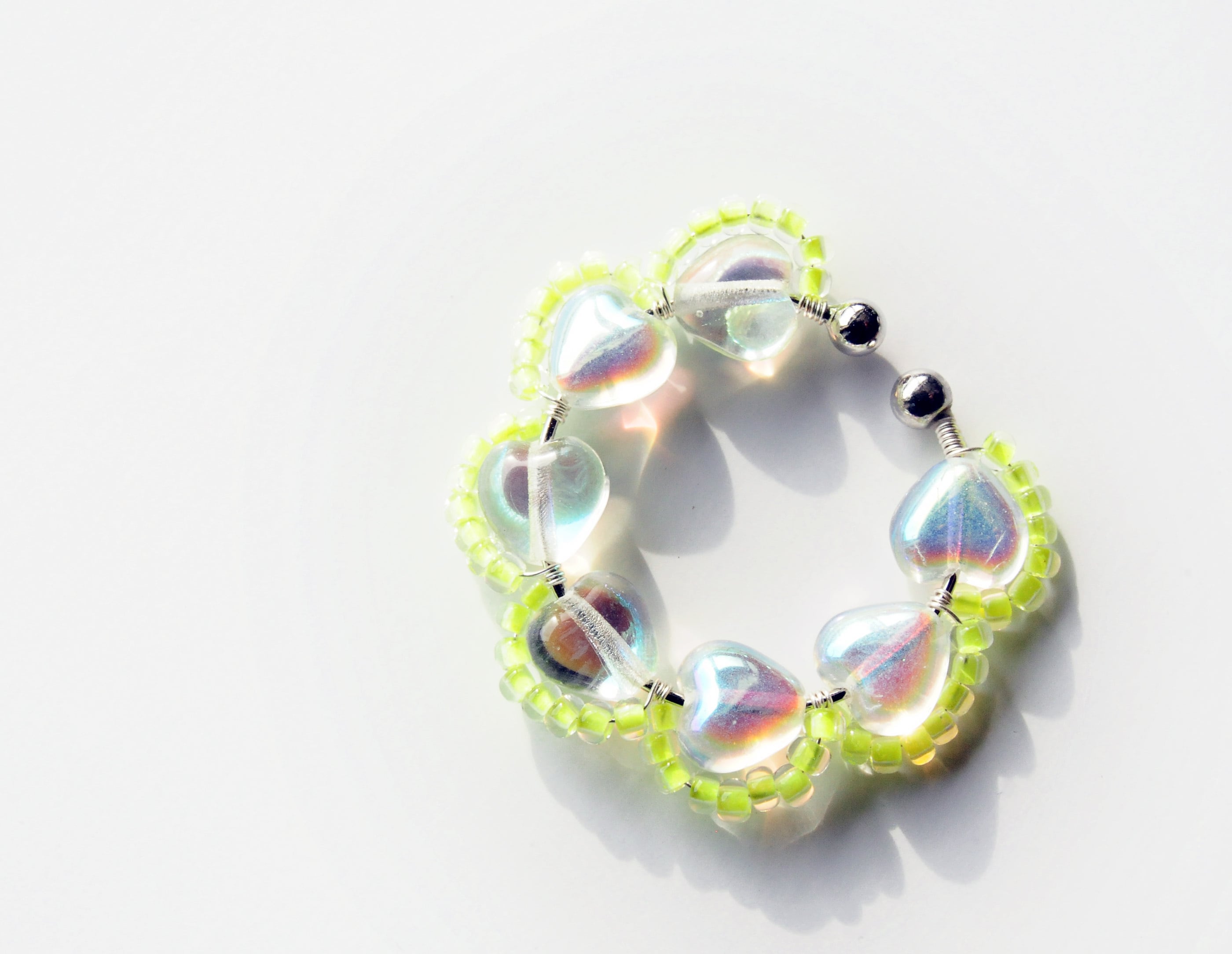 <Rollo~イロヅクビジュー~>イヤーカフ『 Aurora Heart × Neon Yellow 』