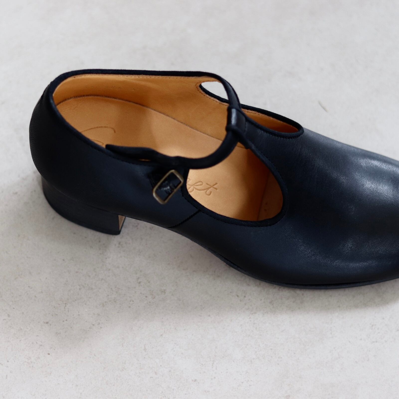 Space craft Leather T-strap Shoes | Lumiere