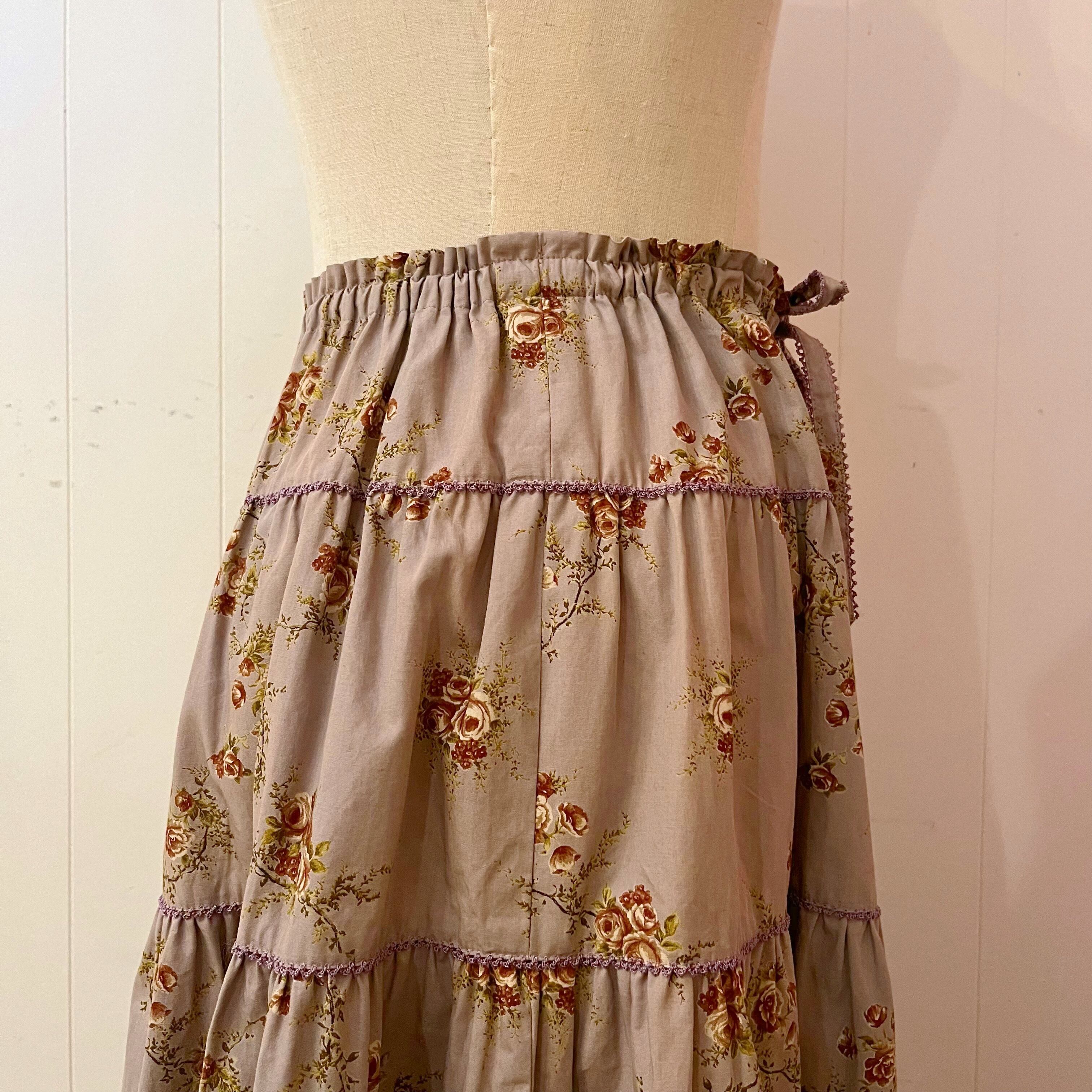 wonderful world / lavender rose tiered skirt