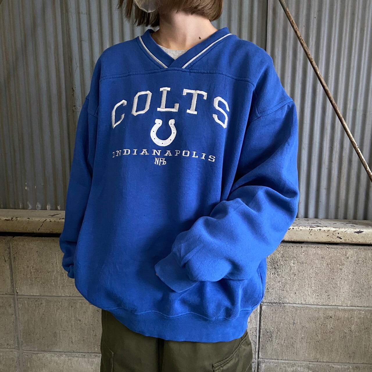 NFL インディアナポリス・コルツ チームロゴ刺繍 スウェットシャツ メンズXL相当 古着 INDIANAPOLIS COLTS アメフト