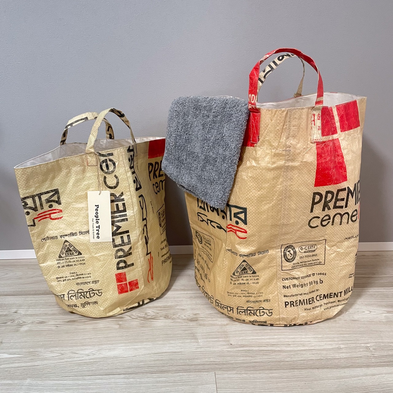 People Tree（ピープルツリー）セメント袋のアップサイクルバスケット（大）