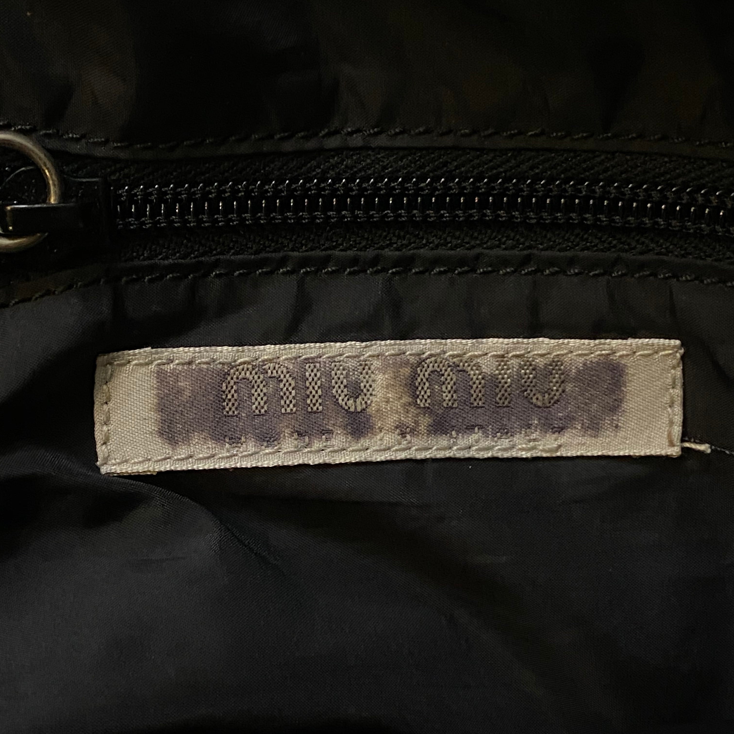 archive vintage 名作MIUMIU nylon body bag miumiu archive vintage nylon body bag | NOIR ONLINE