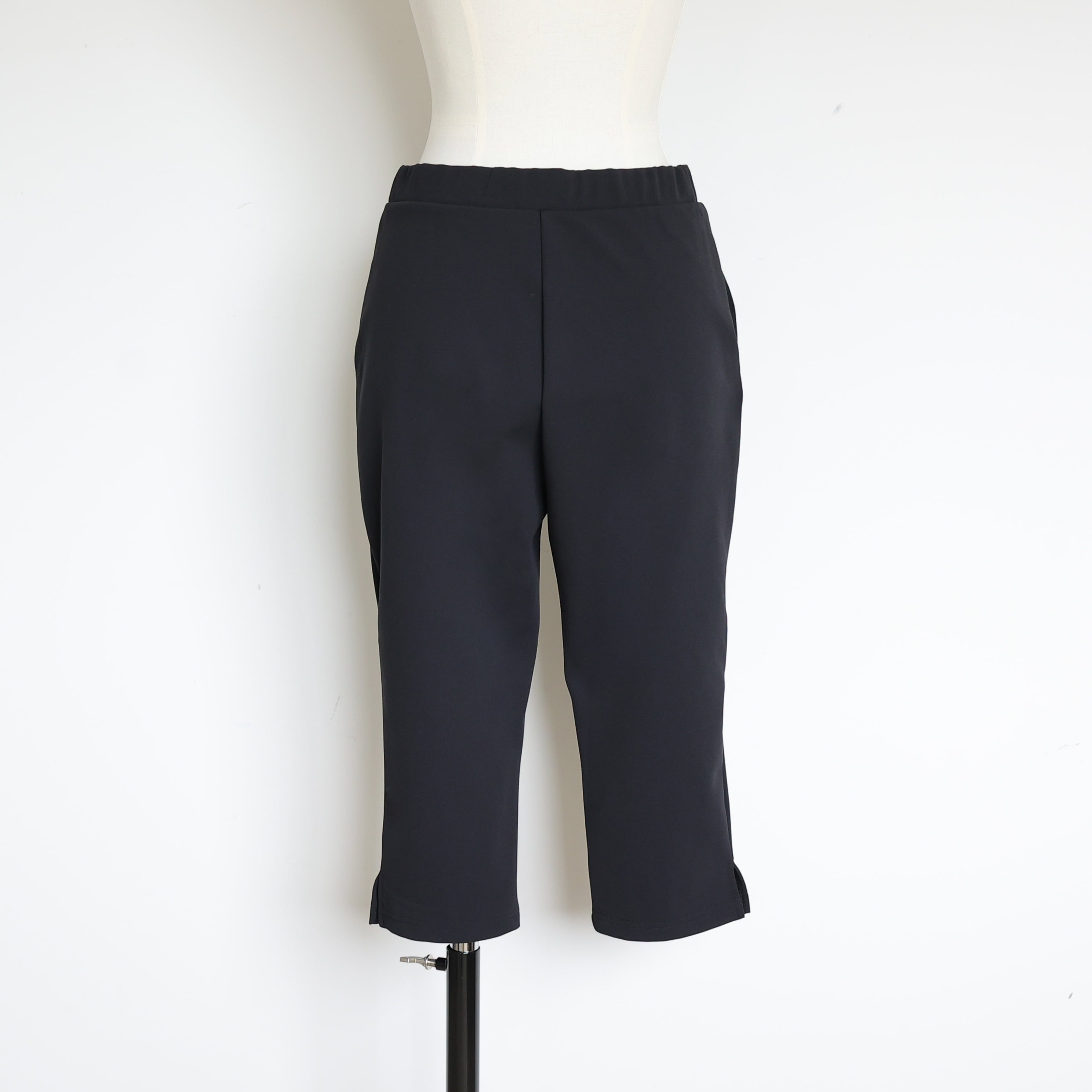 GPCF-310 Stretch Capri Pants | gypsohila