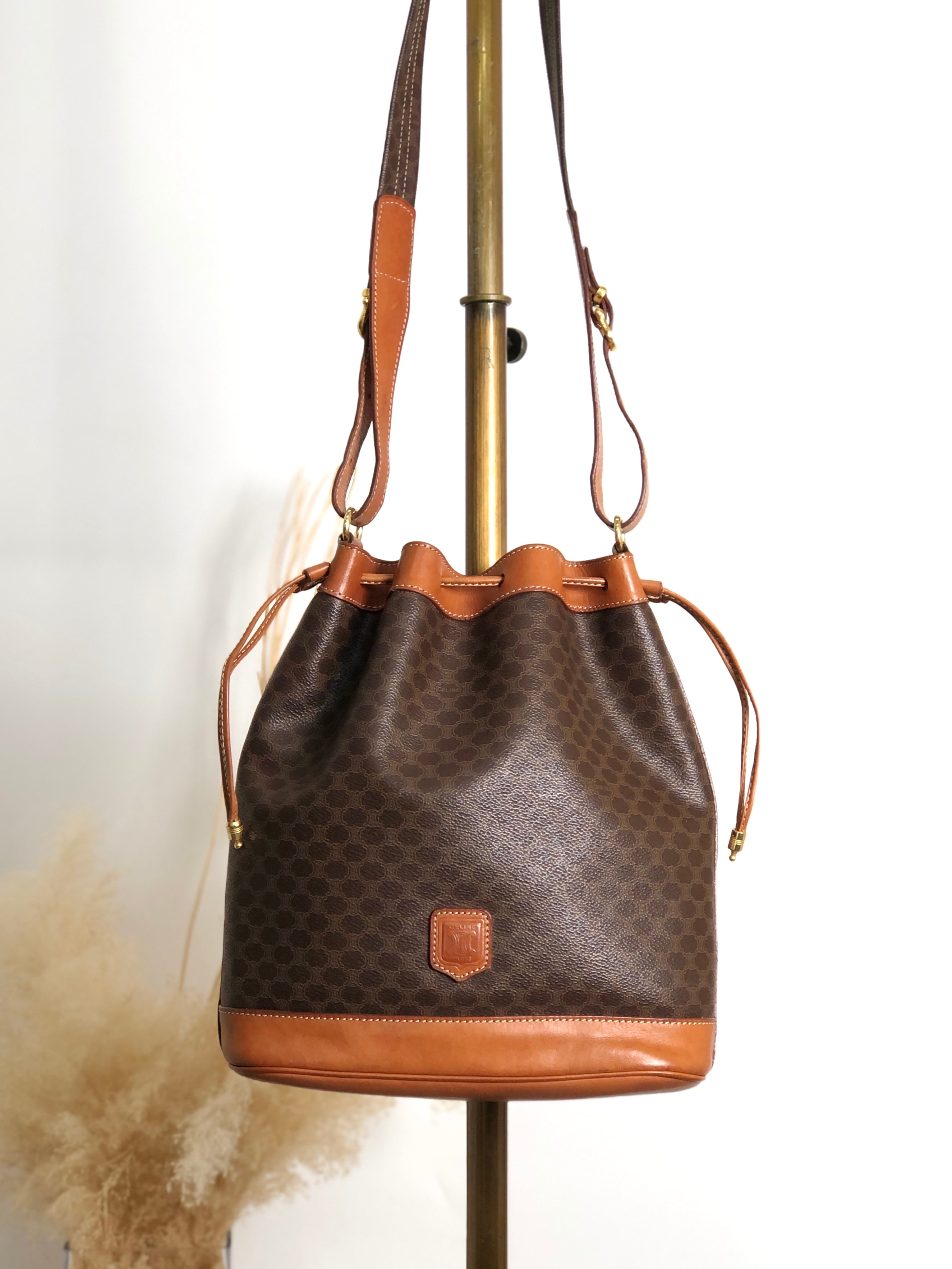 CELINE セリーヌ マカダム ショルダーバッグ ブラウン ブラゾン型押し PVC 巾着 vintage ヴィンテージ オールド ywg4rj