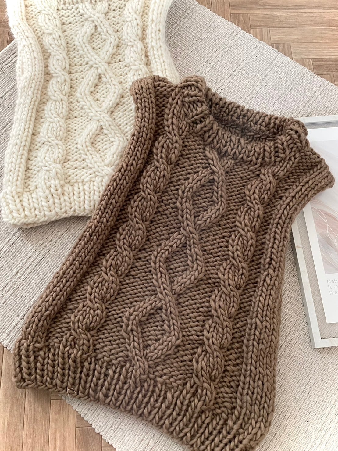 完売商品　RNA タイガーニットベスト　手編み 完売商品 RNA タイガーニットベスト 手編み - メルカリ