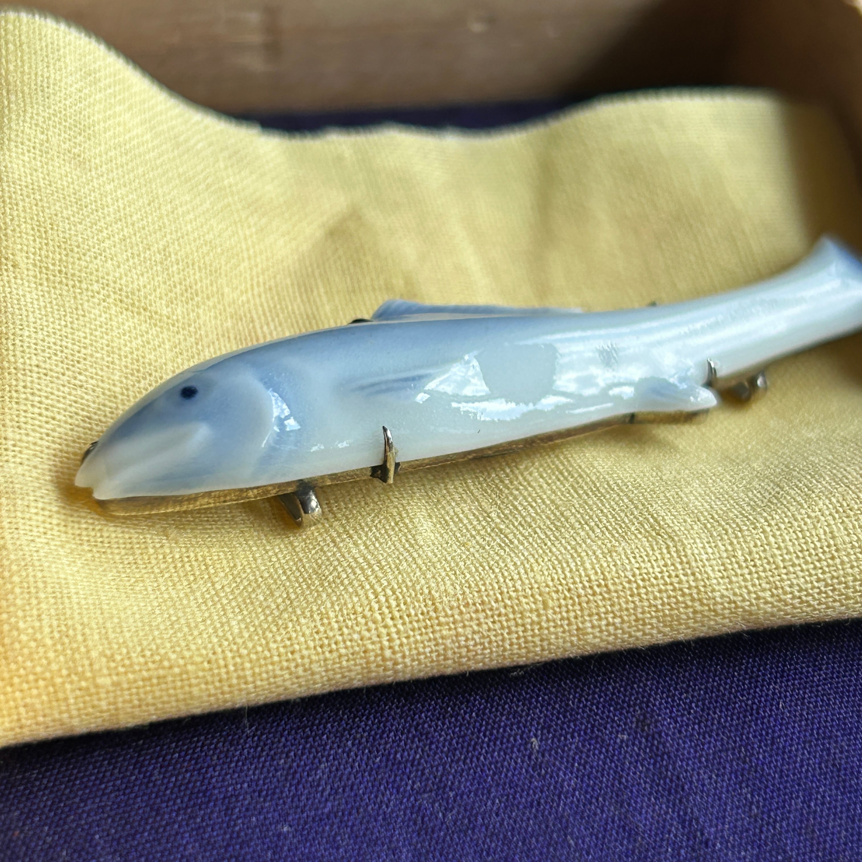 12代今右衛門　繊細な香魚の帯留め　WG使用