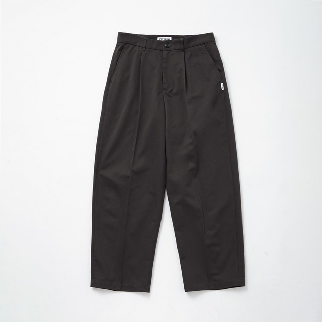 Chino slacks（DARK BROWN）