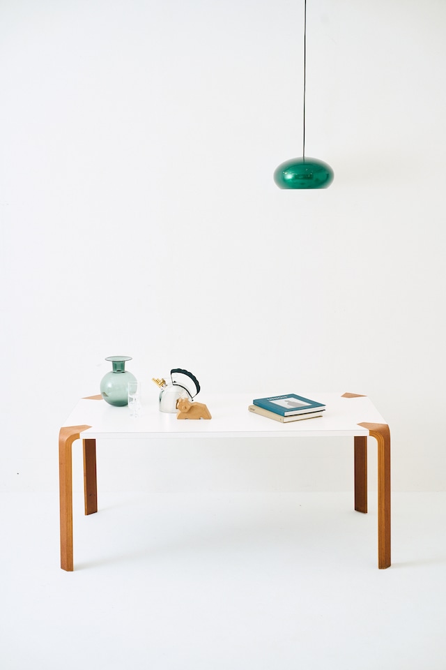 天童木工ダイニングテーブル