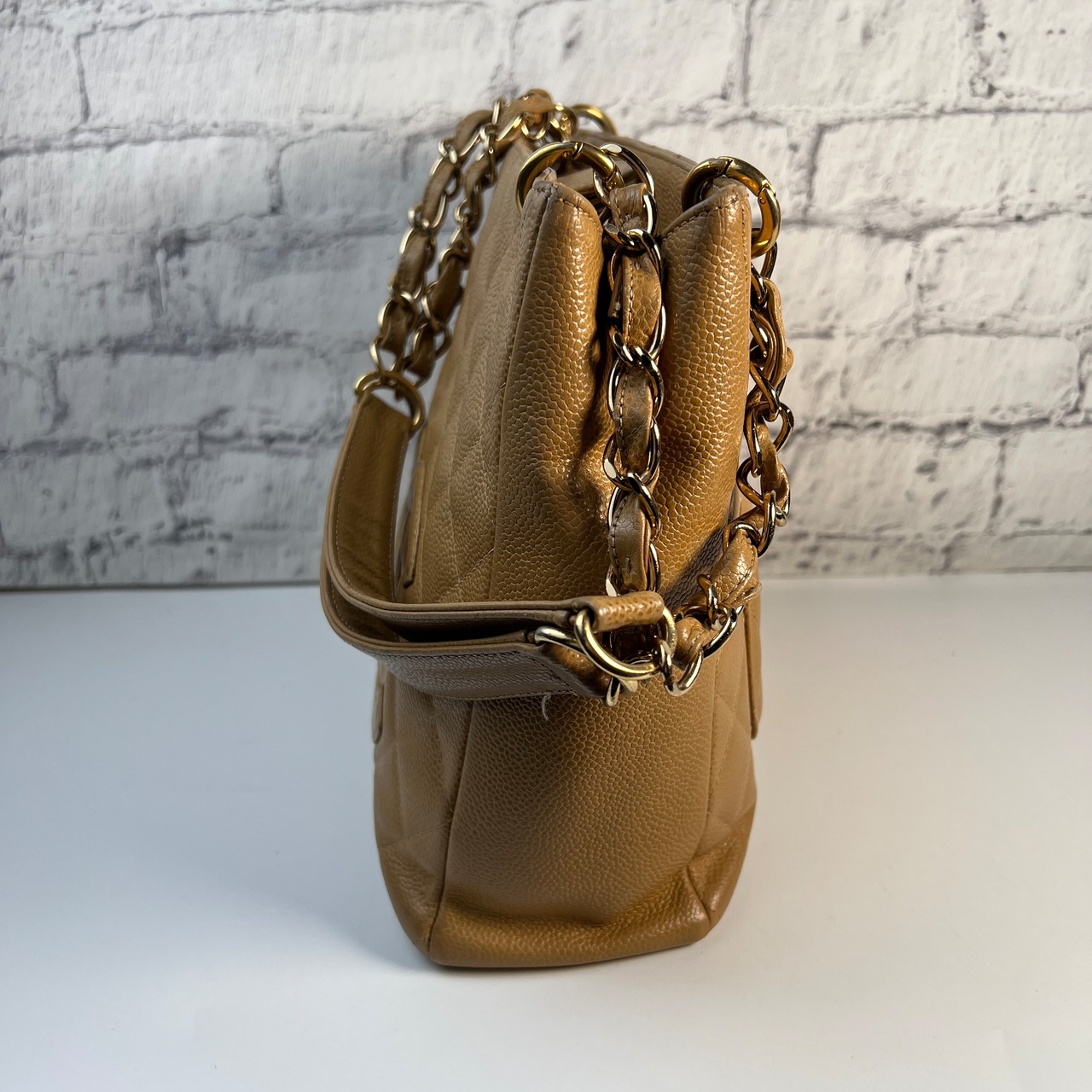 【最終処分SALE】CHANEL シャネル ココマーク  キャビアスキン ハンドバッグ ベージュ A-8513