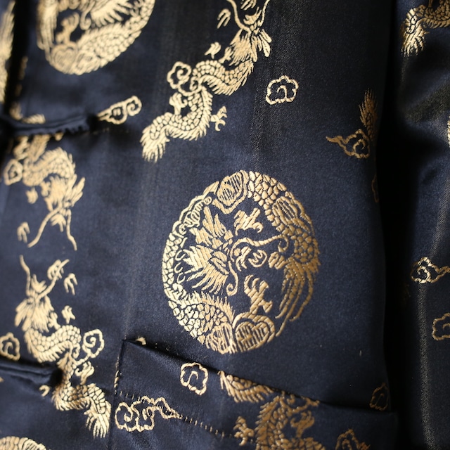 "black×gold×white" coloring dragon motif pattern over silhouette china shirt