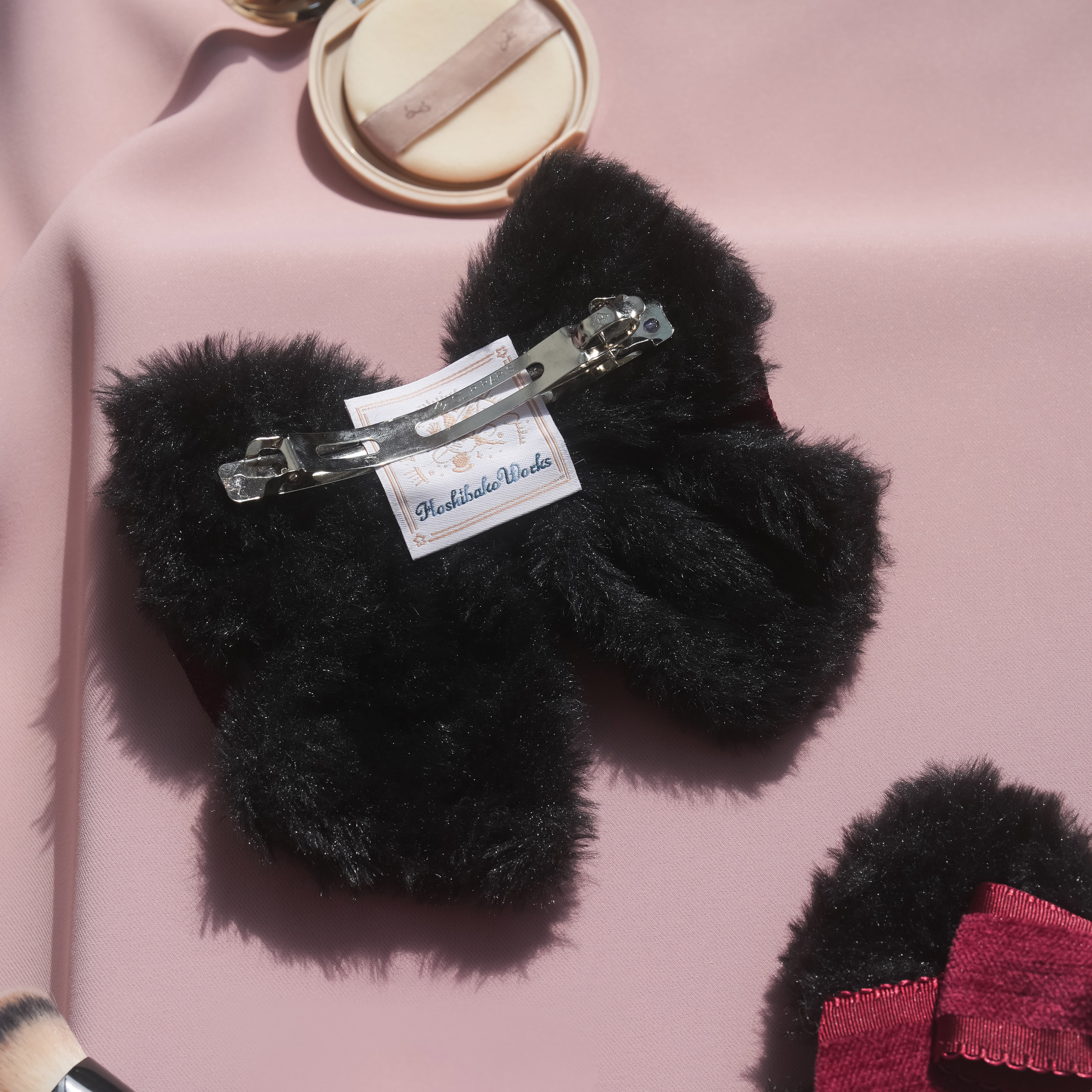 リボン　バレッタ♡スエードリボンブラウン♡ファー付き♡ハンドメイド リボン バレッタ♡スエードリボンブラウン♡ファー付き