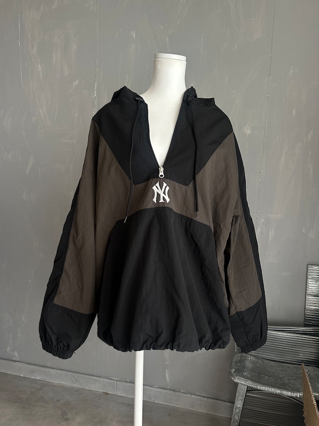【OLD CLOTHES】MLB ナイロンアノラックプルオーバーニューエラ