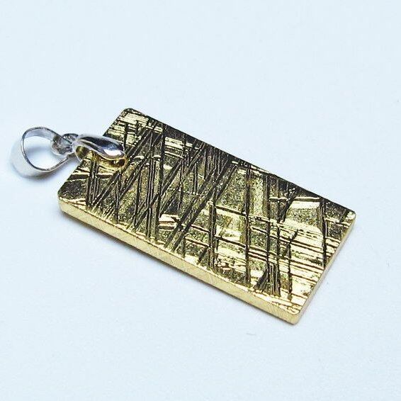 ギベオン ペンダント 隕石 メテオライト ゴールド 一点物 おまかせ便 112-13543