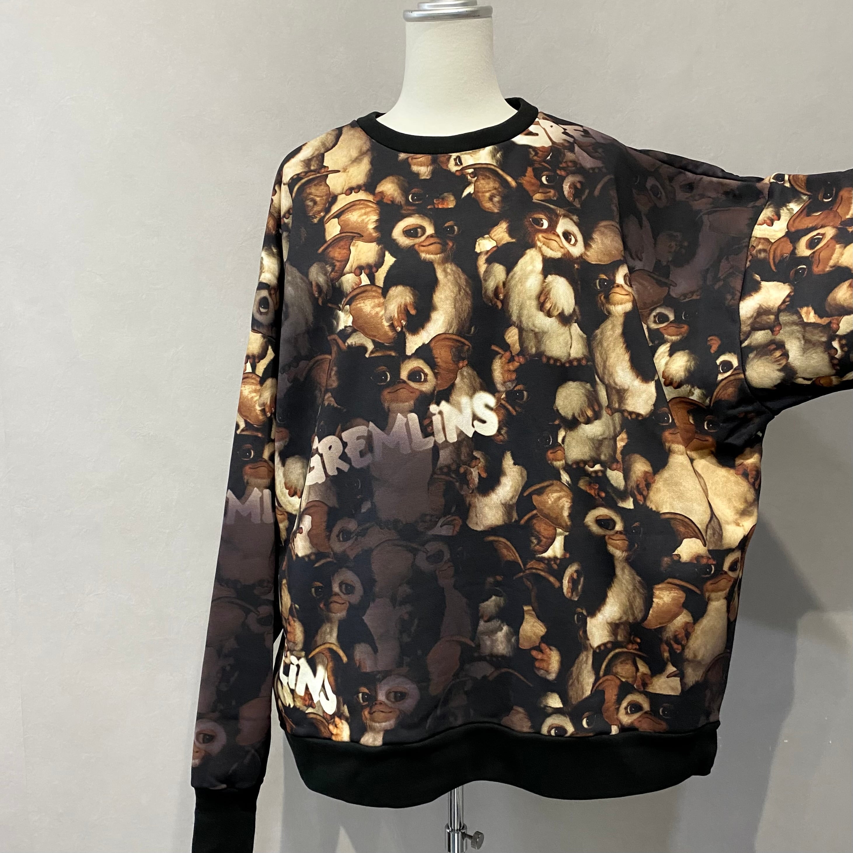 GIZMO SWEATS【MILK BOY】 | Schrodinger's closet