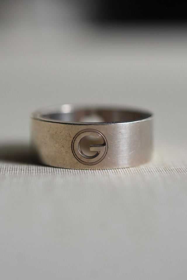 IORI/"GUCCI" ring/G cut aut