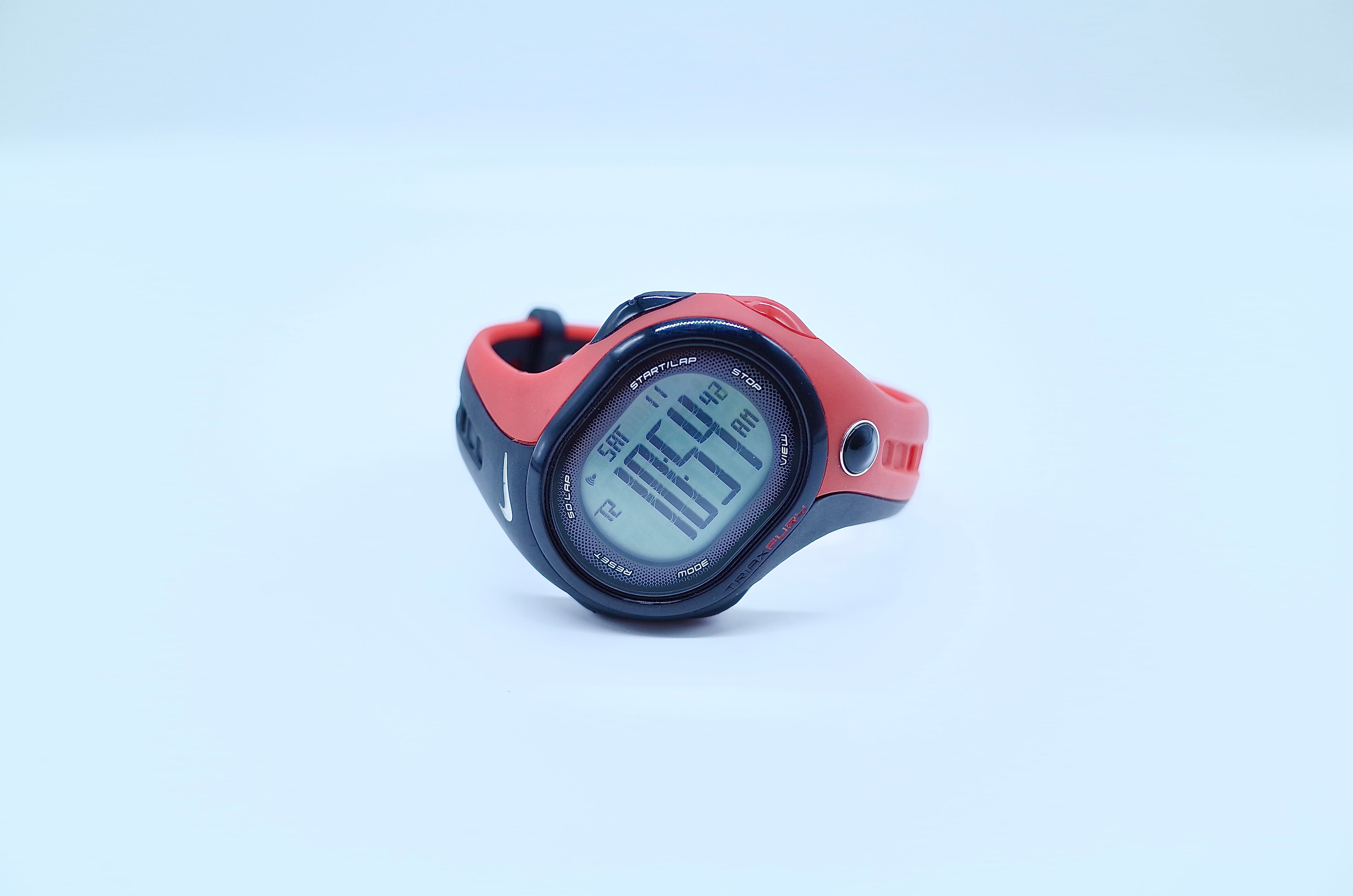 NIKE “TRIAX FURY 50” DIGITAL RUNNING WATCH | LOOP