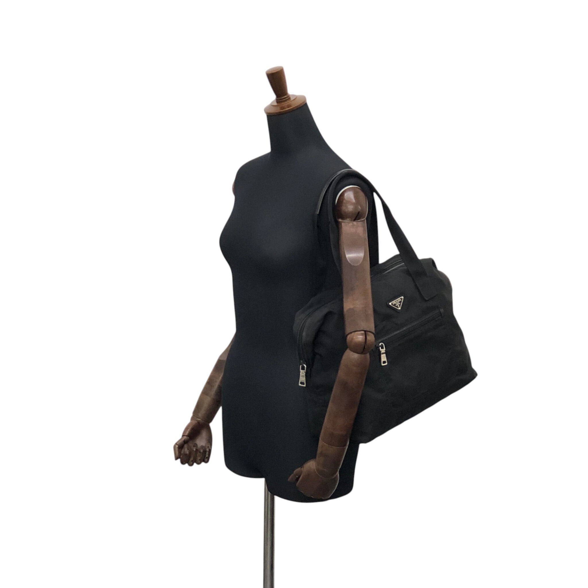 PRADA プラダ ハンドバッグ ブラック トライアングルロゴ ナイロン