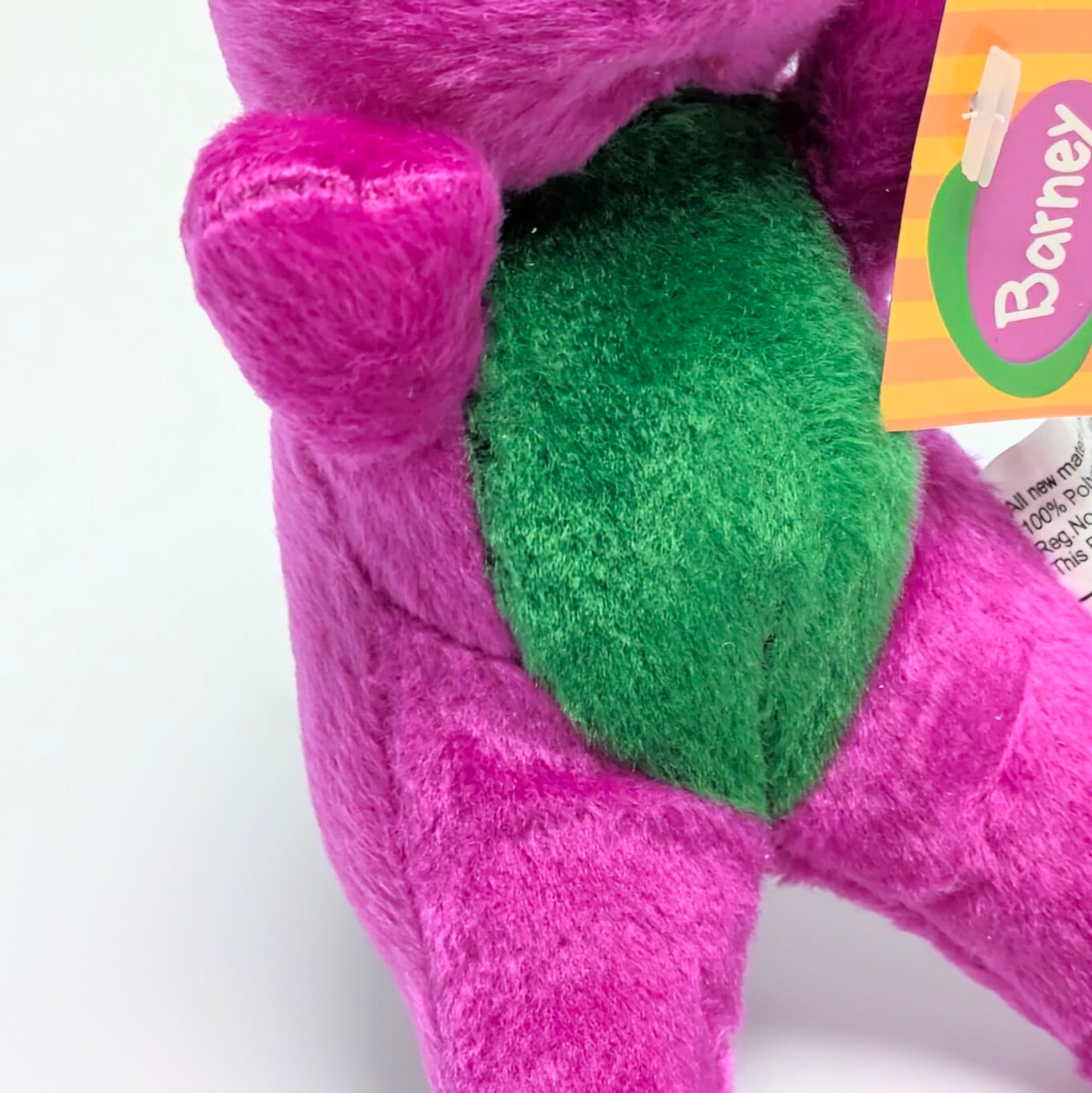 ☆ DEADSTOCK / VINTAGE 2003 ☆【 Barney & Friends ( バーニー&フレンズ ) 】『 Barney 』 ぬいぐるみキーホルダー / プラッシュキーホルダー / マスコット〚アメリカン雑貨 アメトイ〛