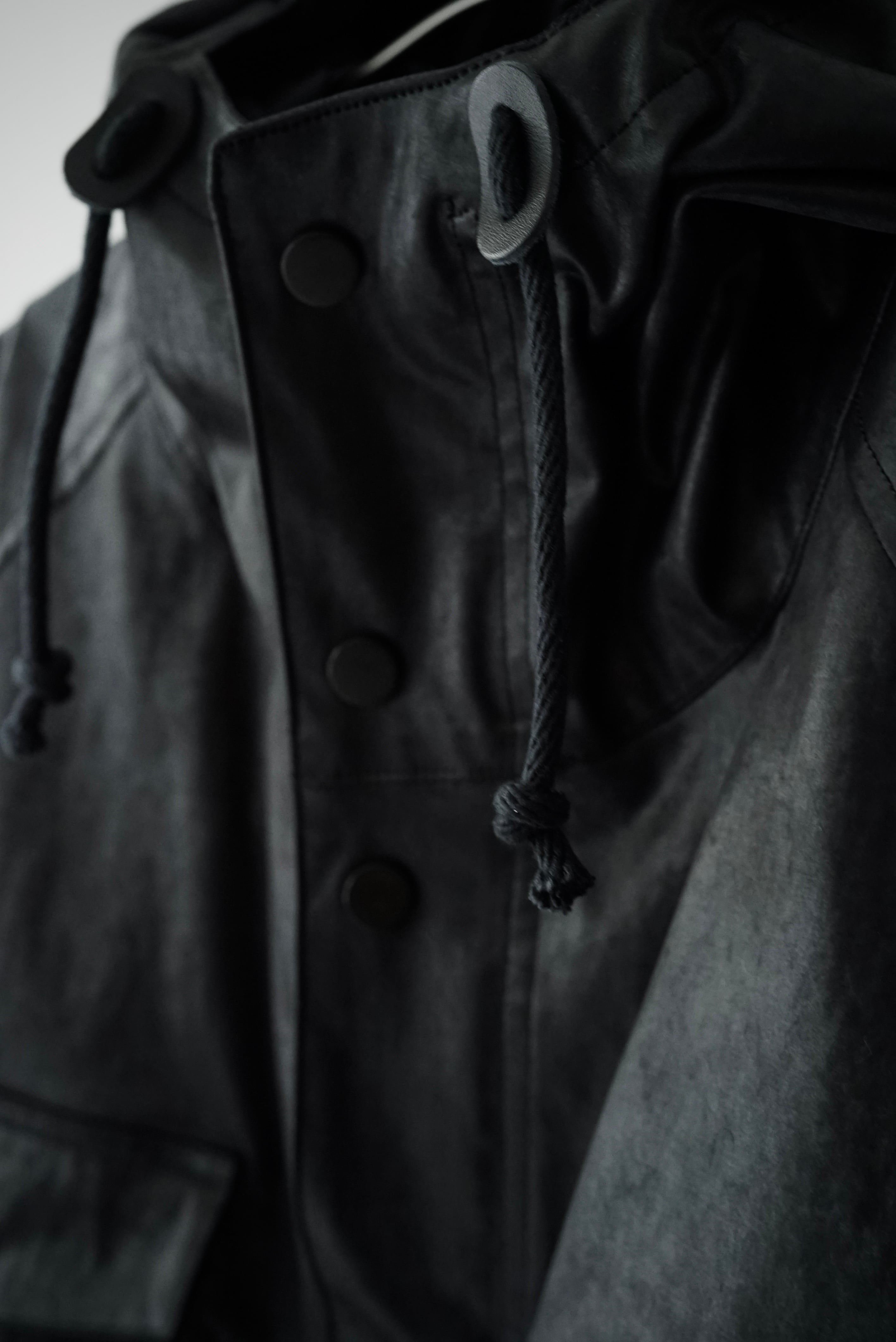 Vintage Leather Cloth / Mountain Parka (BLACK) | C O L I N A
