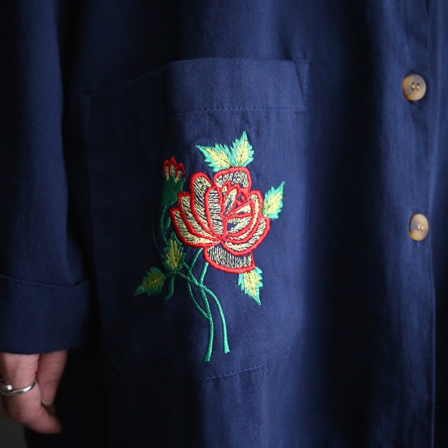 double pocket flower embroidery loose jacket
